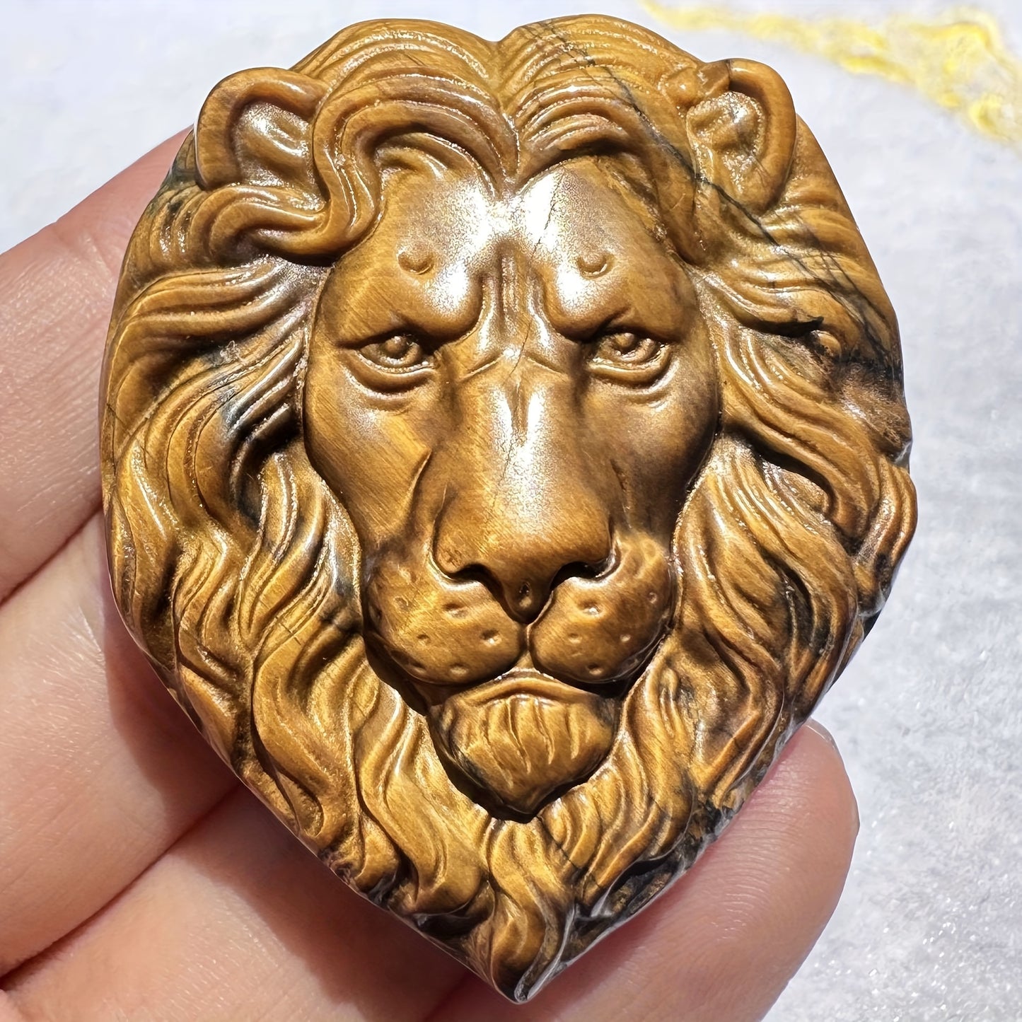 Natural Tiger Eye Animal Carving: Lion, Tiger, Wolf