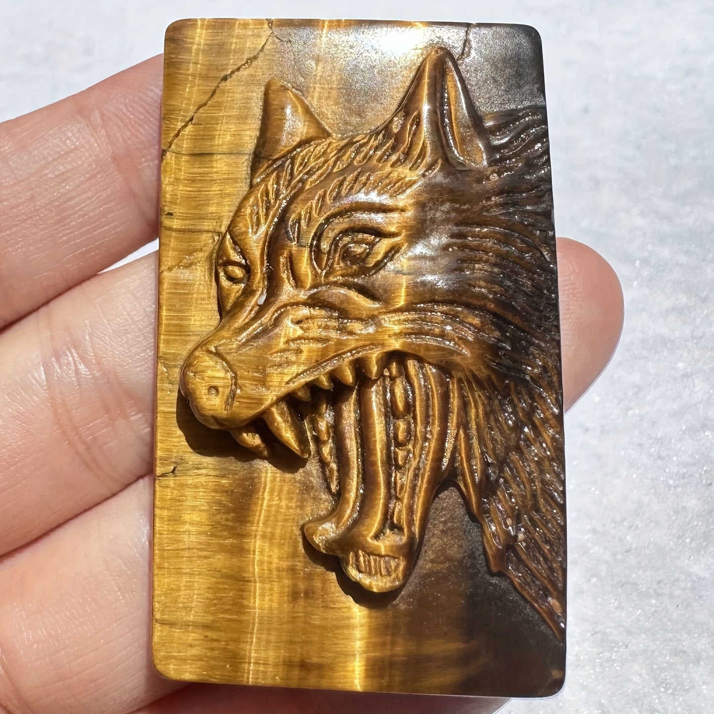 Natural Tiger Eye Animal Carving: Lion, Tiger, Wolf