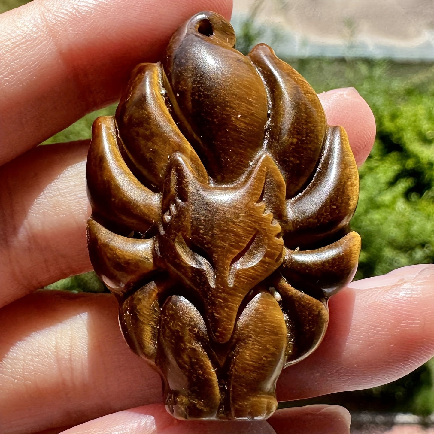 Natural Tiger Eye Crystal Carving