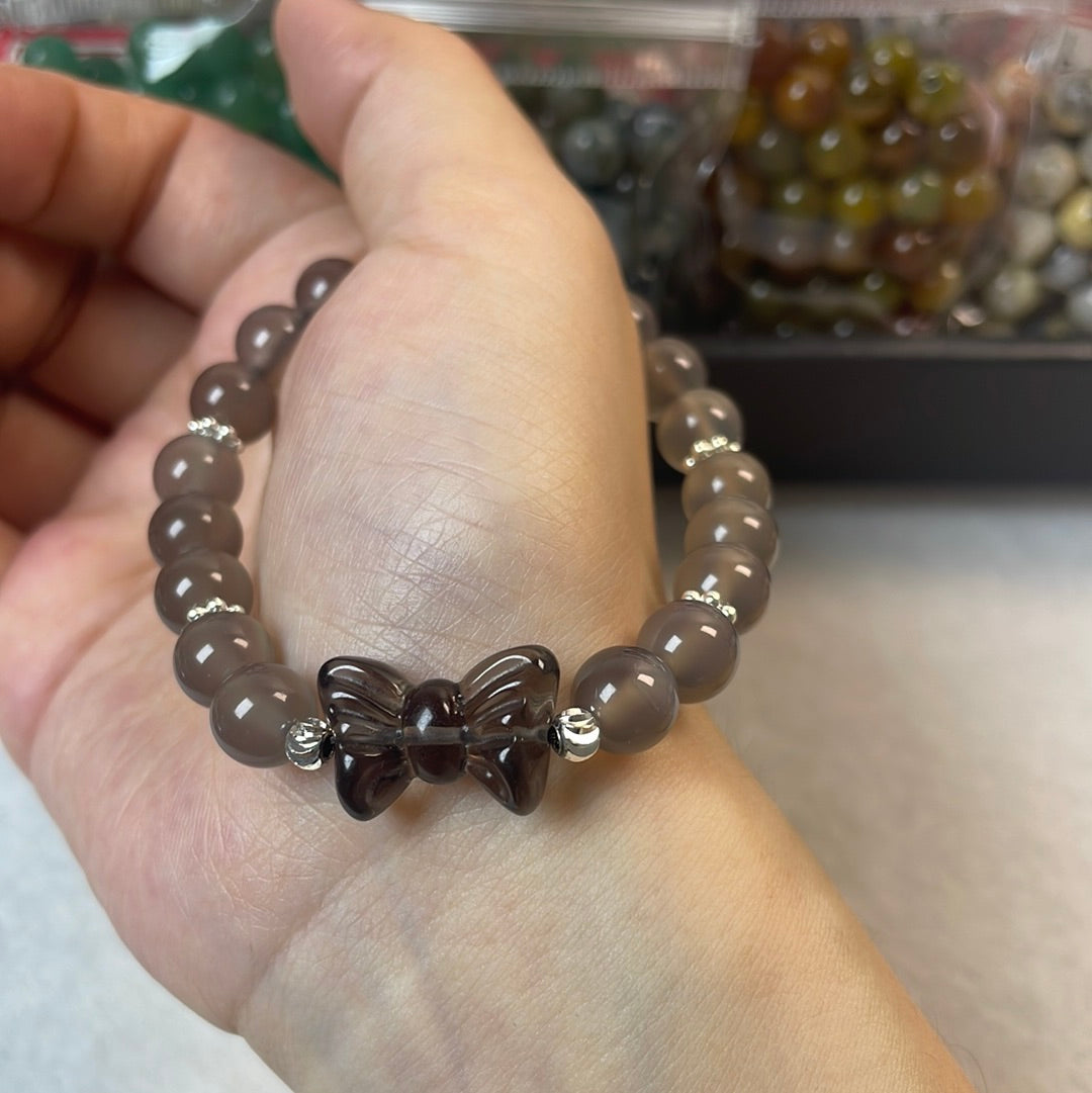 Gray agate bracelet